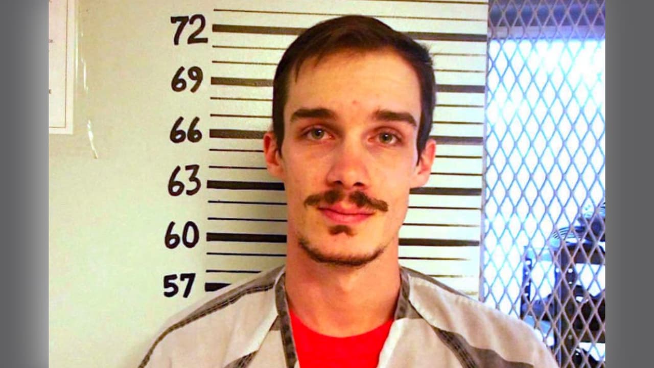 Un joven es acusado de maltratar y asesinar a su bebé de dos meses: sufrió un lesión cerebral y tenía varias costillas rotas 