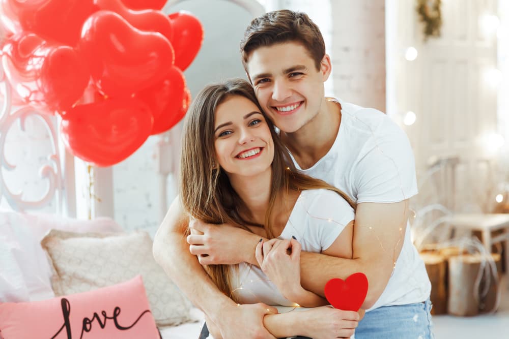 <b>LEO</b>
<br>El placer y el goce serán los protagonistas de tu día de San Valentín, en donde serás el rey o reina de la casa. Sabrás tanto tú como tu pareja o prospecto qué tienen hacer o cumplir para ver cómo sacarle el mejor provecho a su relación.