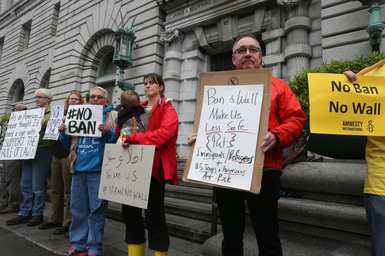 Un panel de tres jueces escuchó los argumentos orales y decidirá el futuro de la orden ejecutiva firmada por Trump.