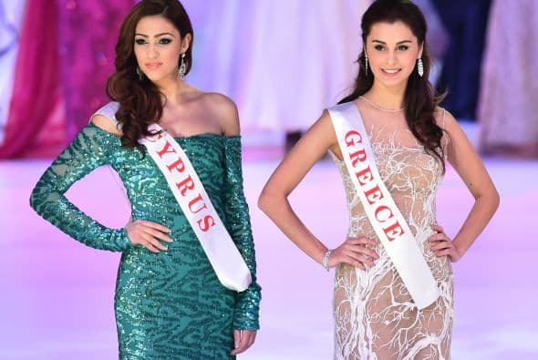 Miss Chipre, Ioanna Filippou (izquierda) y Miss Grecia Eleni Kokkinou