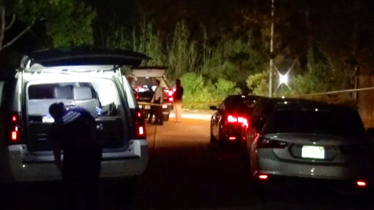 Hallan el cuerpo de un chico de 16 años tirado en una vía al noreste de Houston 