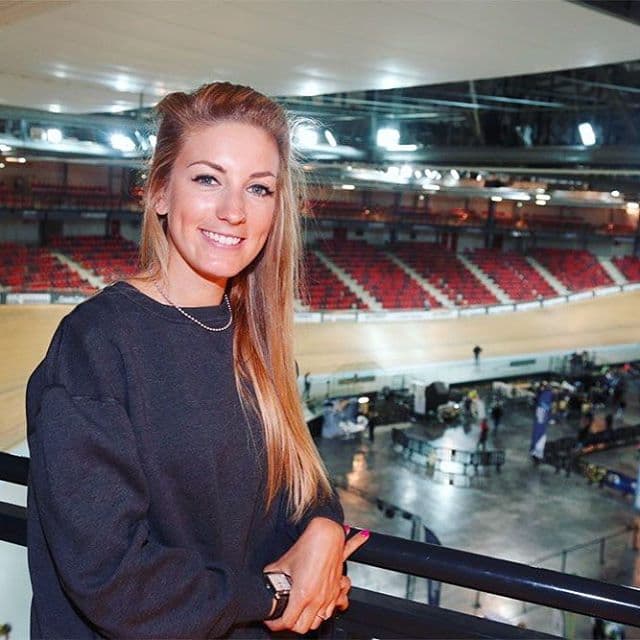 Pauline Ferrand es una belleza más que está alborotando la fiesta olímpica.