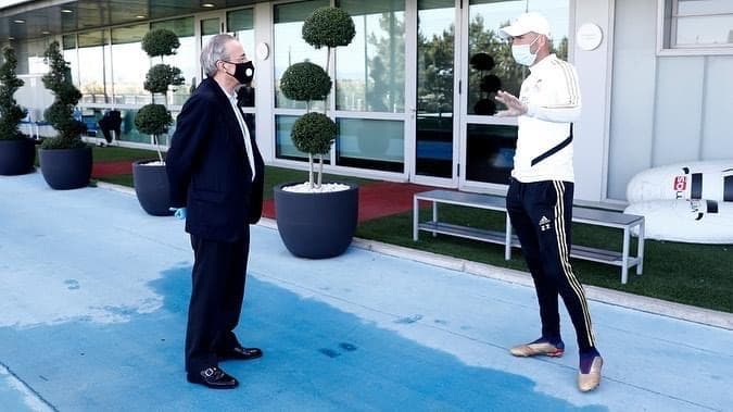Florentino Pérez hace visita sorpresa al plantel del Real Madrid
