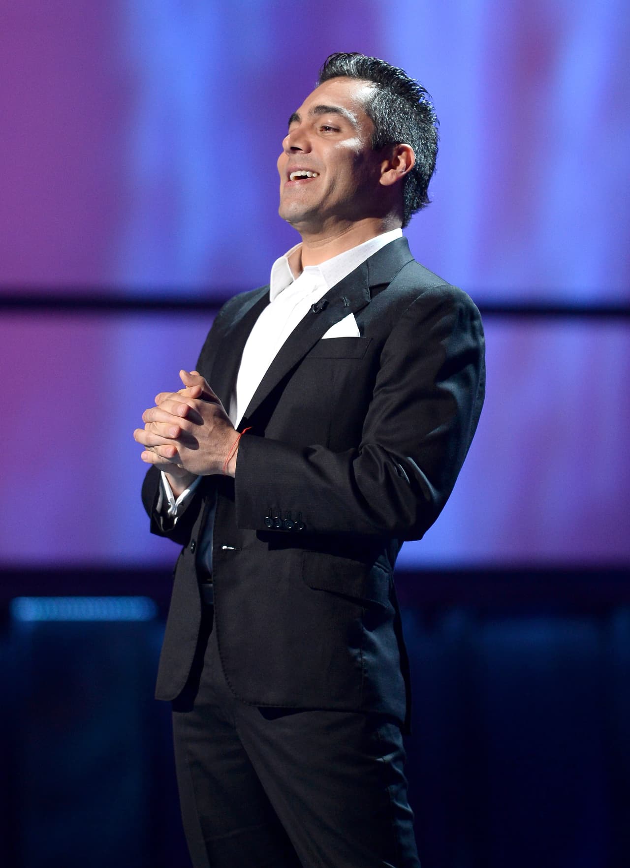 Omar Chaparro sirvió de anfitrión de los Latin GRAMMY en el 2013, en Las Vegas.