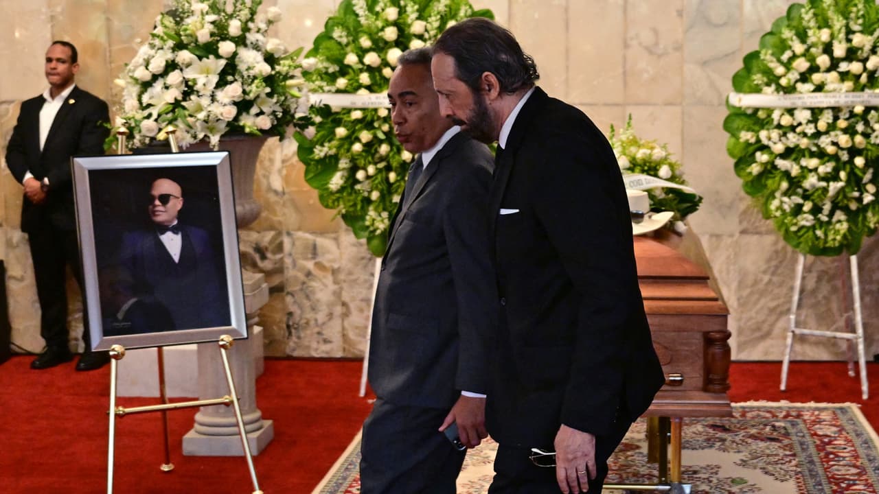 El 8 de abril colapsó el techo de la discoteca Jet Set, en Santo Domingo, en el cual Rubby Pérez perdió la vida. 
<br>
<br>Artistas hispanos le dieron el último adiós al cantante y recordaron su gran talento y el legado que dejó. “Un artista admirable, la voz más hermosa del merengue”, dijo Juan Luis Guerra.