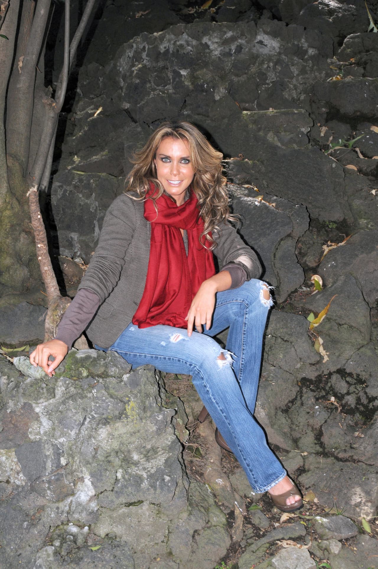 El tiempo pasó y la relación iba tan bien que decidieron tener a su segundo bebé en el año 2006, a quien nombraron Paulo Peralta Moussier.