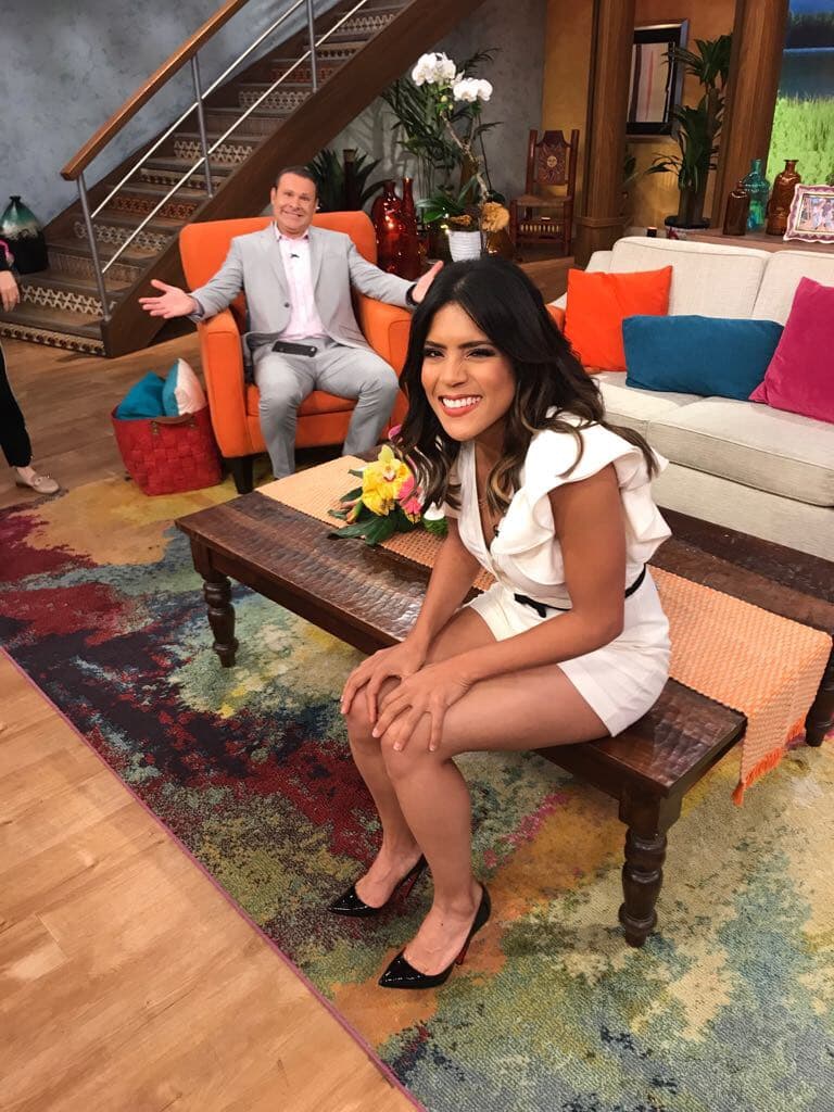 ¡Lo descubrimos! Parece que es Alan el que estaba haciendo reír a nuestra Francisca con sus ocurrencias.