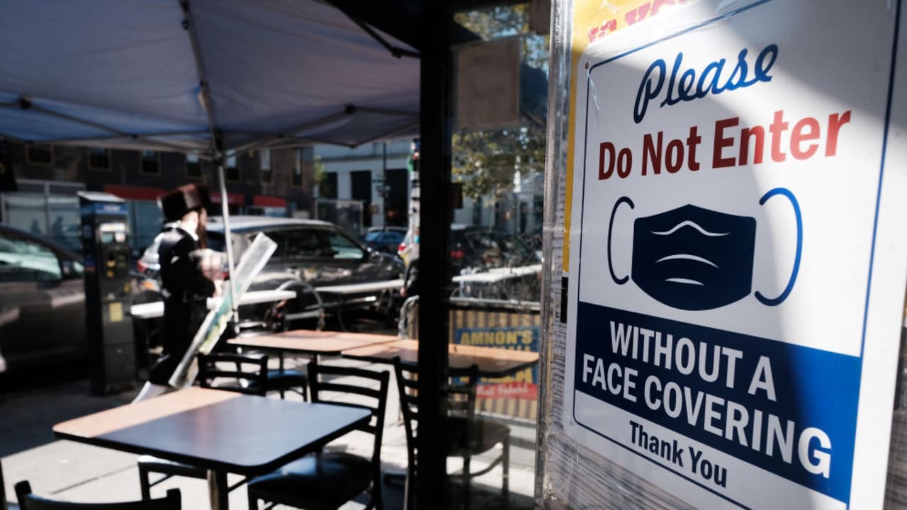 Así lo anunció el gobernador Andrew Cuomo, de conformidad con los nuevos lineamientos de los CDC.