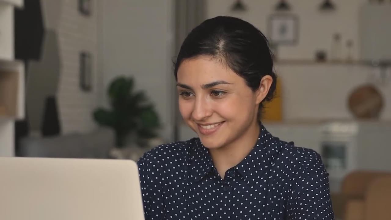 La Casa Blanca anuncia plan para condonar hasta por $20,000 en préstamos universitarios