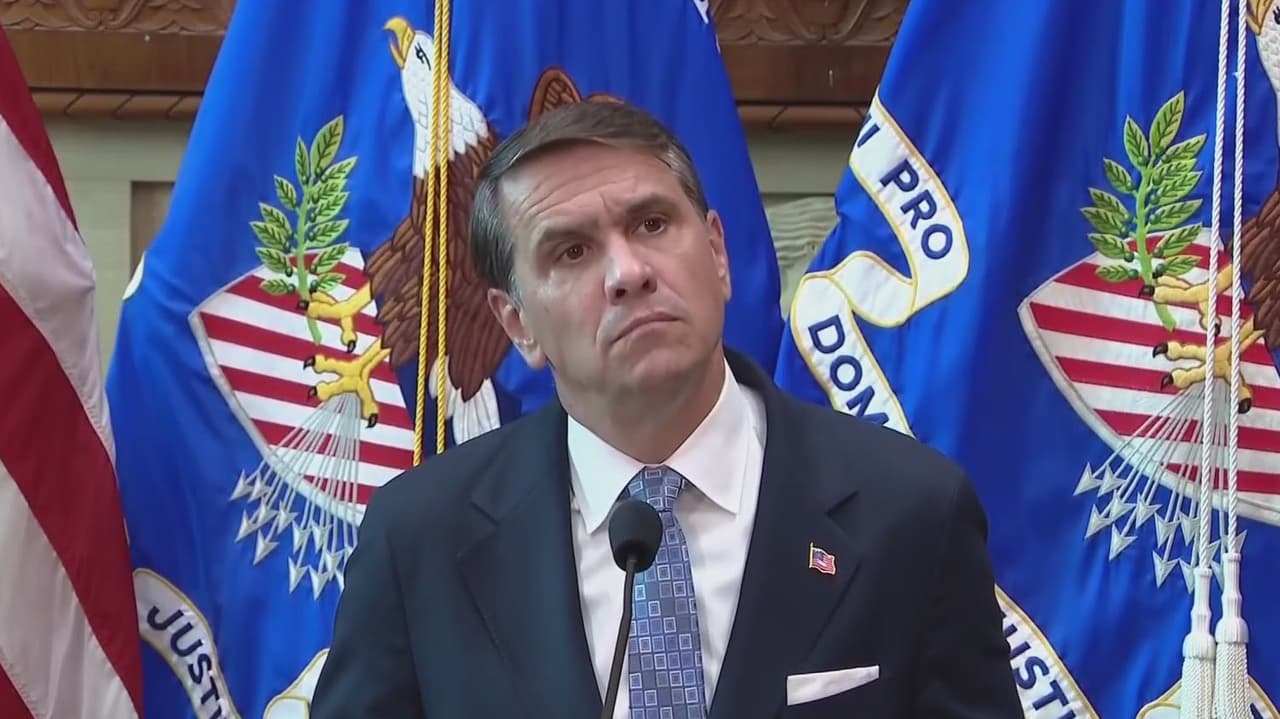 Gobierno de EEUU investiga más de mil matrimonios presuntamente fraudulentos; burlarían el sistema migratorio