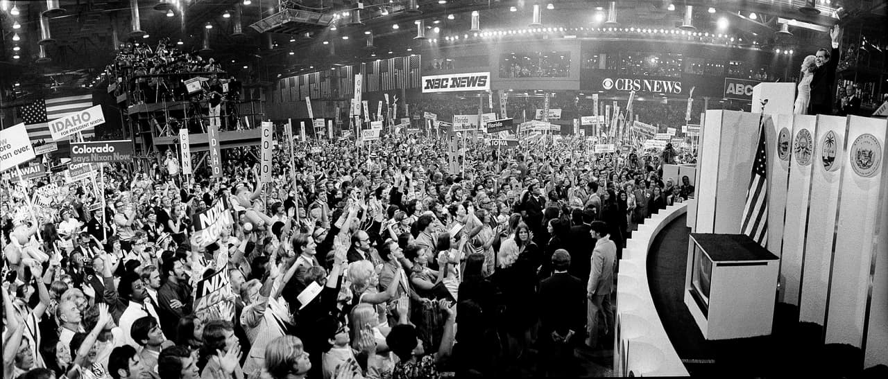 La investigación del allanamiento en la sede del Partido Demócrata se amplió hasta develar una conspiración de actividades ilegales realizadas por el Partido Repúblicano, que estaba en el poder.
<br>