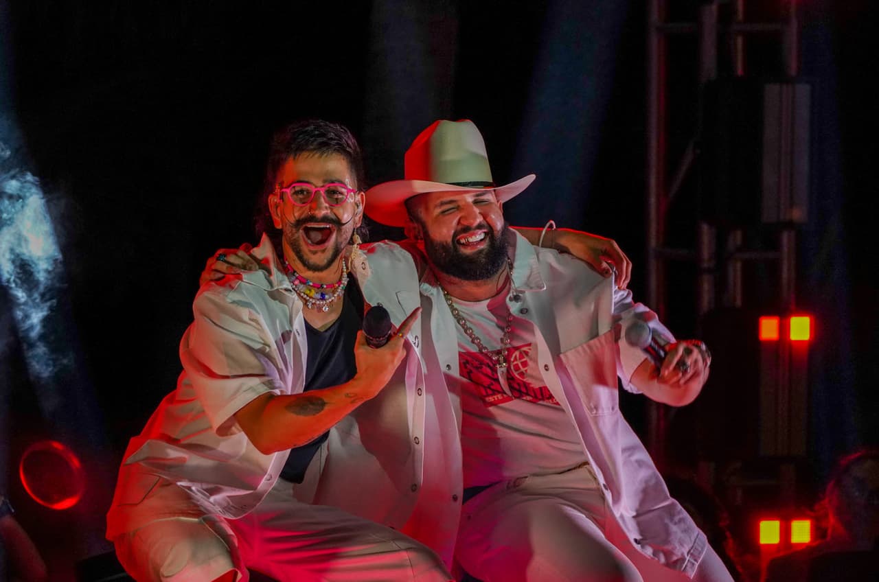 'Ni Me Debes, Ni Te Debo' fue el tema que cantaron a dueto Camilo y Carin León.