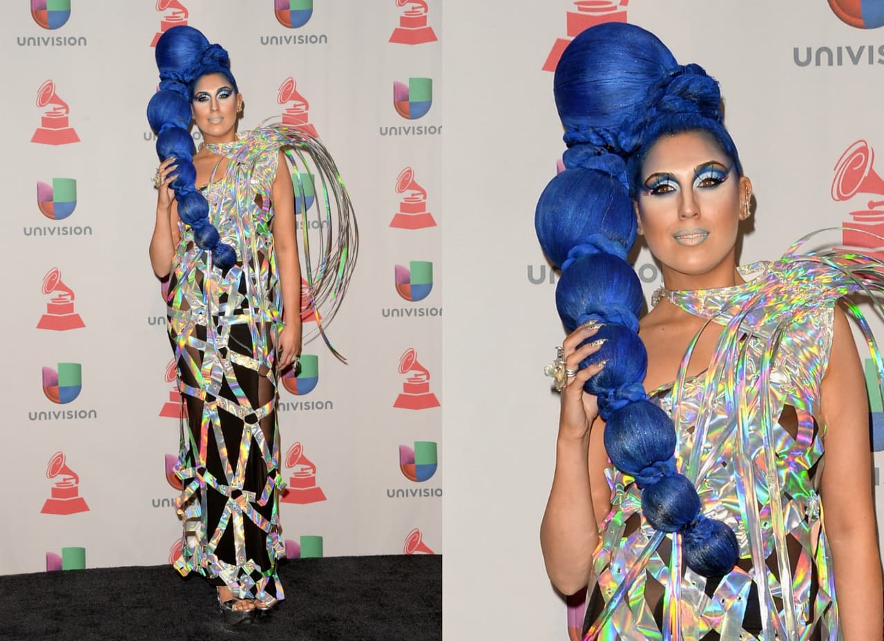 ¡Peinado y color! Z Lala también se arriesgó con el azul en la alfombra del 2014.