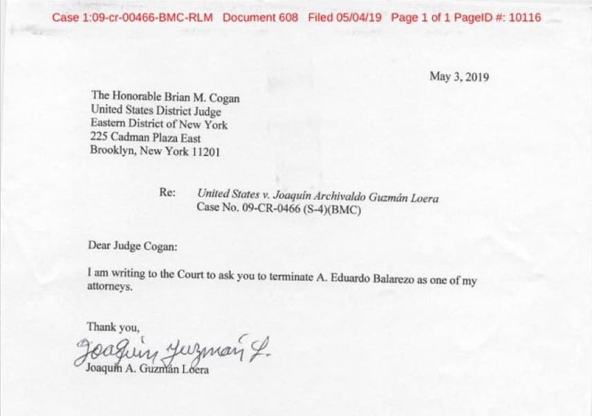 Documento enviado por 'El Chapo' Guzmán para destituir a su abogado Eduardo Balarezo.