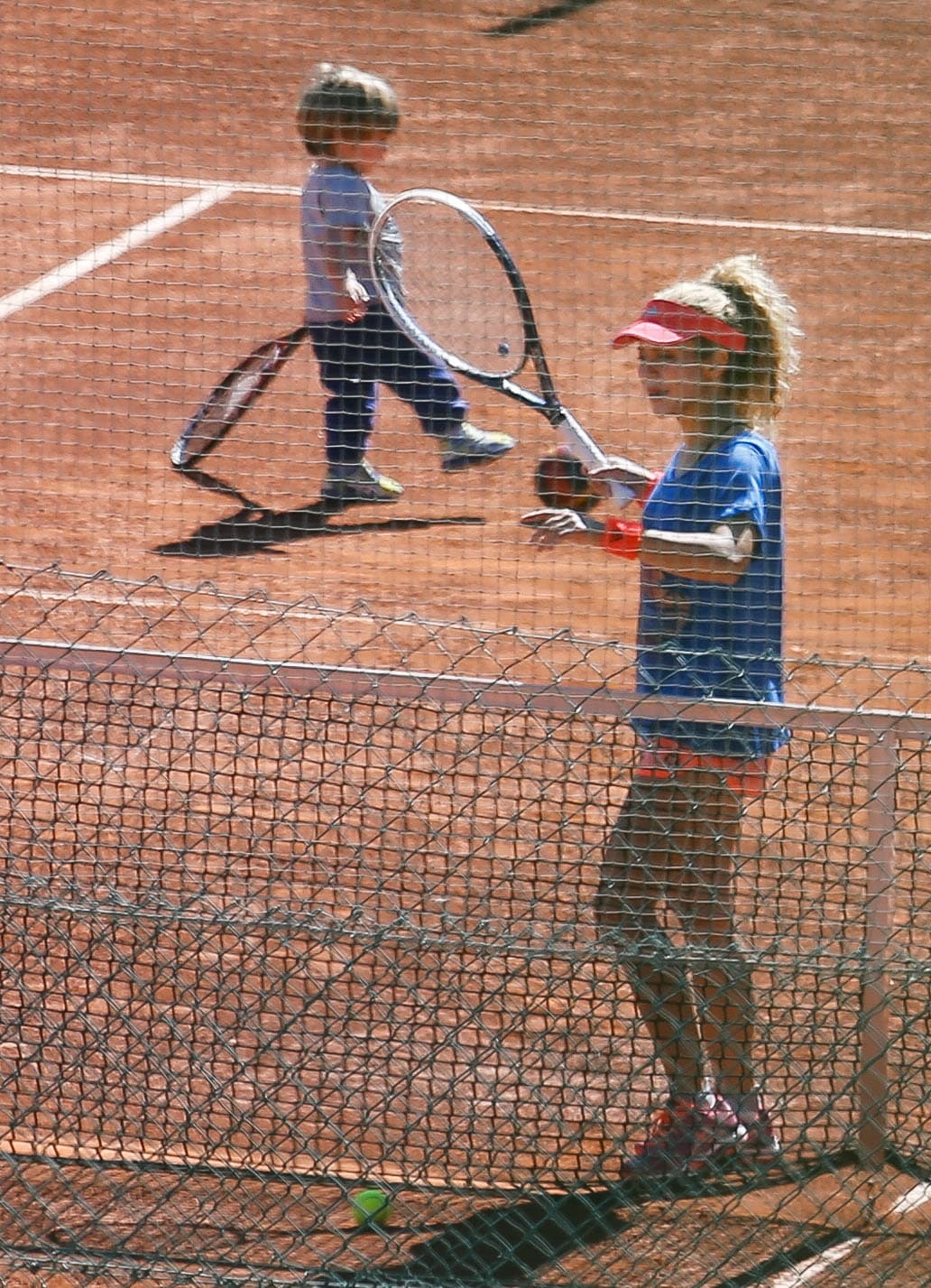 Esta vez el encantador Sasha la acompañó.