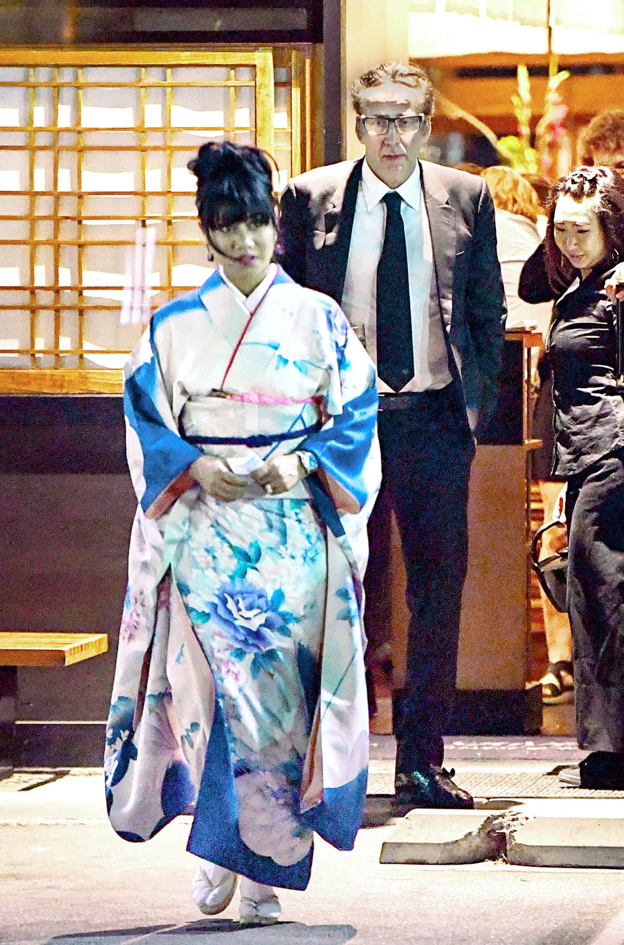 Ella iba al frente, feliz por la atención.