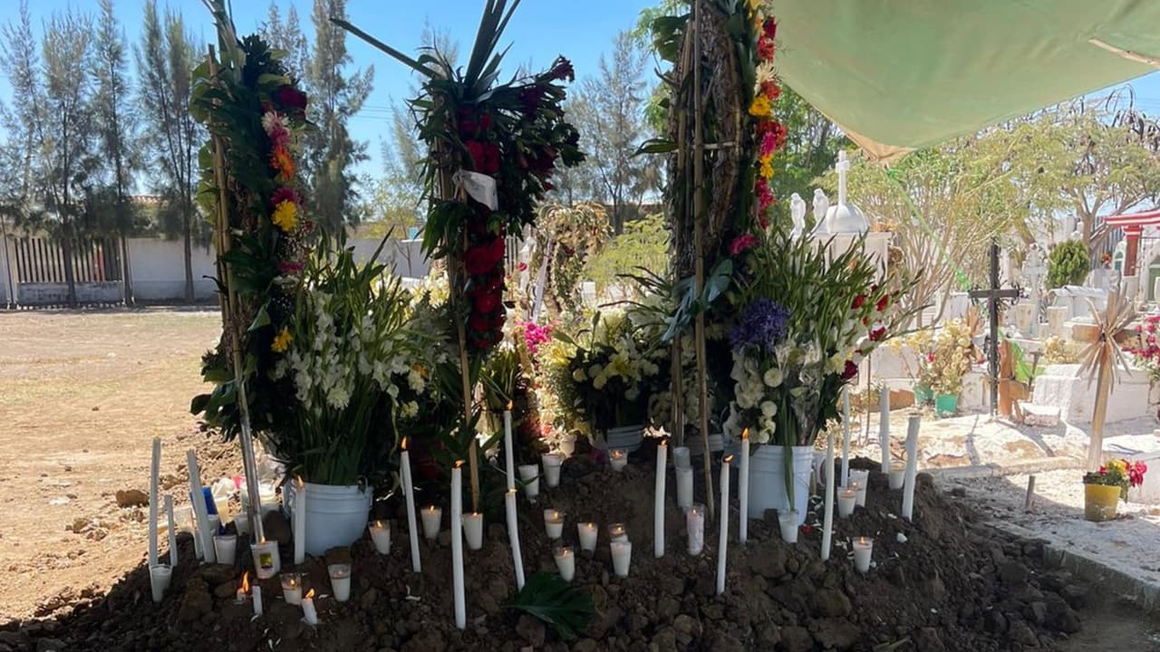 Los mexicanos habían llegado a Estados Unidos para mejorar su calidad de vida y huían de la pobreza como muchos otros inmigrantes, pero 
<a href="https://www.univision.com/local/san-francisco-kdtv/tiroteo-masivo-half-moon-bay-siete-muertos-chunli-zhao-california">el atentado terminó con sus aspiraciones</a>.
<br>