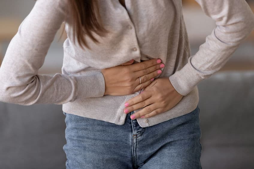 Existen varios remedios caseros para tratar la gastritis que son efectivos porque ayudan a reducir los síntomas y aliviar las molestias que causa esta condición, como por ejemplo las infusiones o una sana alimentación.