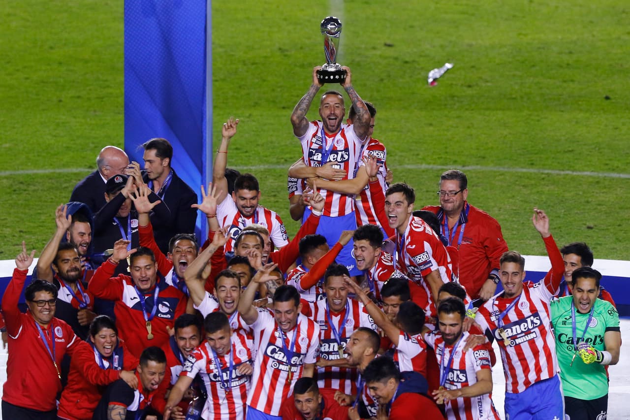 Así se vivieron los festejos del Atlético San Luis en el Estadio Alfonso Lastras luego de triunfar 4-2 en el juego de Vuelta en la Final del Ascenso MX ante Dorados.