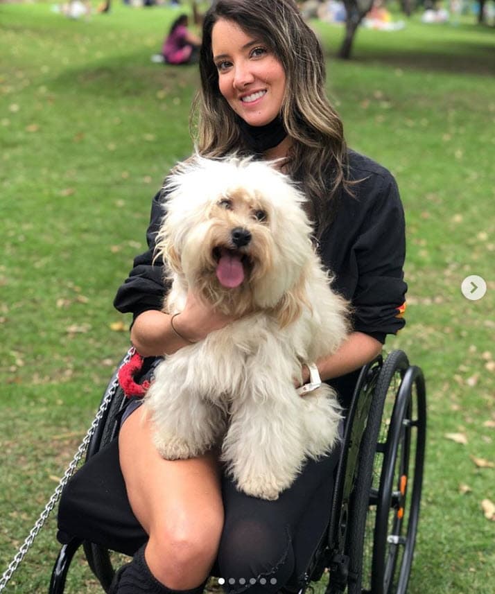 Por ahora, Daniella Álvarez continúa con su nueva vida. Desde finales del año pasado
<b> <a href="https://www.univision.com/shows/el-break-de-las-7/daniella-alvarez-uso-por-primera-vez-su-protesis-de-pierna-y-cuenta-la-conmovedora-experiencia-a-chiqui-delgado-video" target="_blank">ya tiene la prótesis</a></b>
<a href="https://www.univision.com/shows/el-break-de-las-7/daniella-alvarez-uso-por-primera-vez-su-protesis-de-pierna-y-cuenta-la-conmovedora-experiencia-a-chiqui-delgado-video" target="_blank"> </a>que le permite acercarse a la rutina que tenía hasta hace poco más de un año, cuando tenía la pierna izquierda. 
<br>