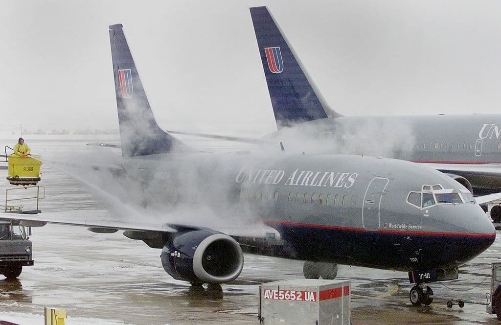 Cerca de 1,500 vuelos suspendidos en Estados Unidos por temporal invernal