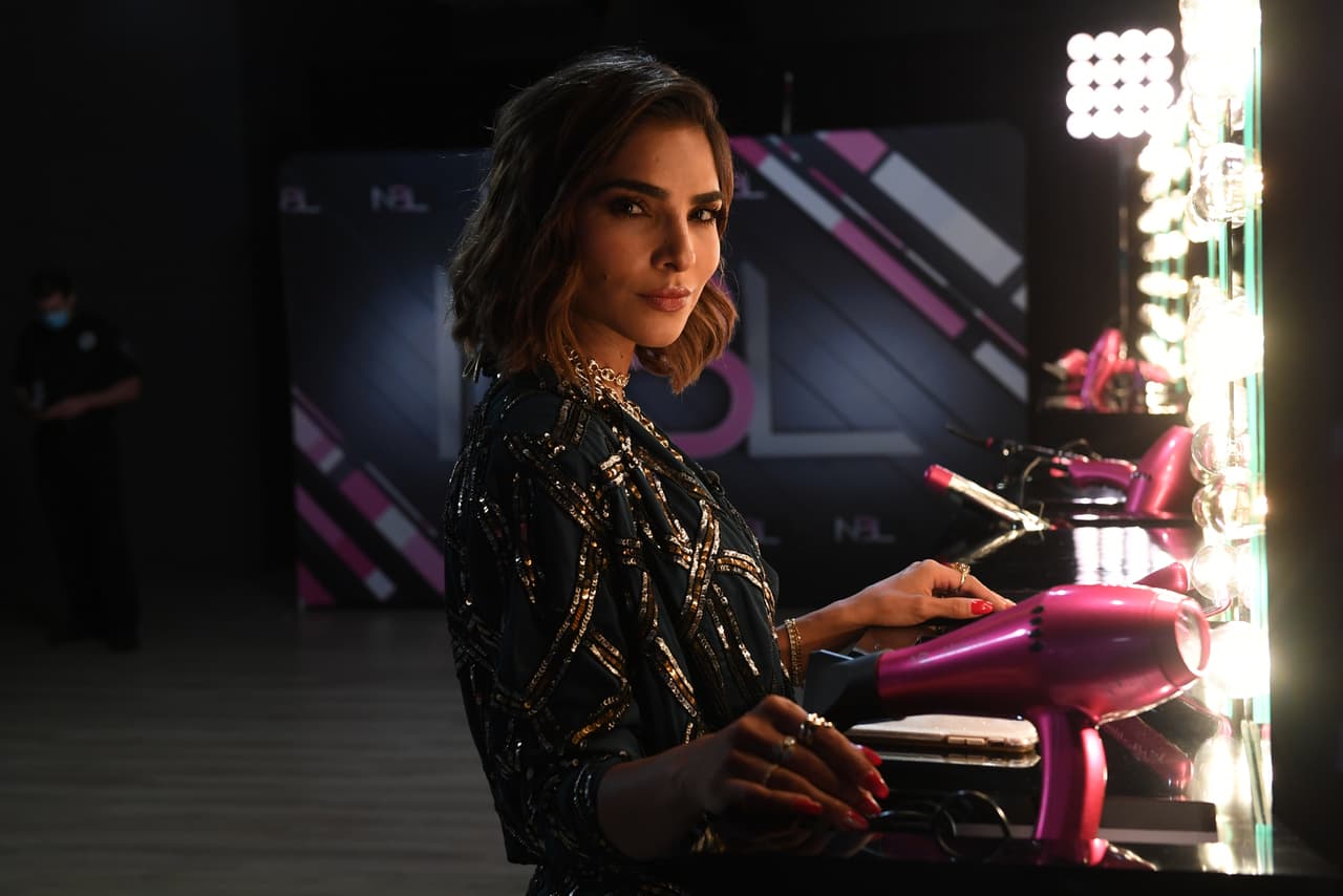 Nadie mejor que Alejandra Espinoza, quien fue la primera reina de Nuestra Belleza Latina en 2007, para acompañar a las participantes en este camino al éxito.