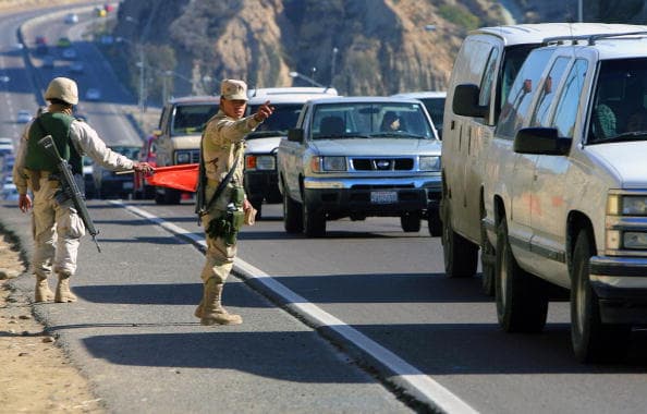 <b>¿Qué implica una advertencia de riesgo 3 para un país?</b>
<br>
<br>De acuerdo con el portal del Departamento de Estado de EEUU, los riesgos de una alerta 3 implican alto índice de crímenes y peligro de secuestro.