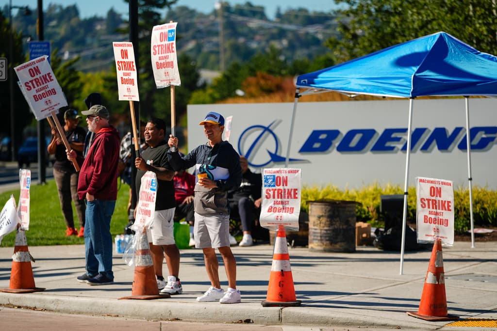 Votación clave en Boeing: trabajadores decidirán si aceptan una nueva oferta o siguen en huelga