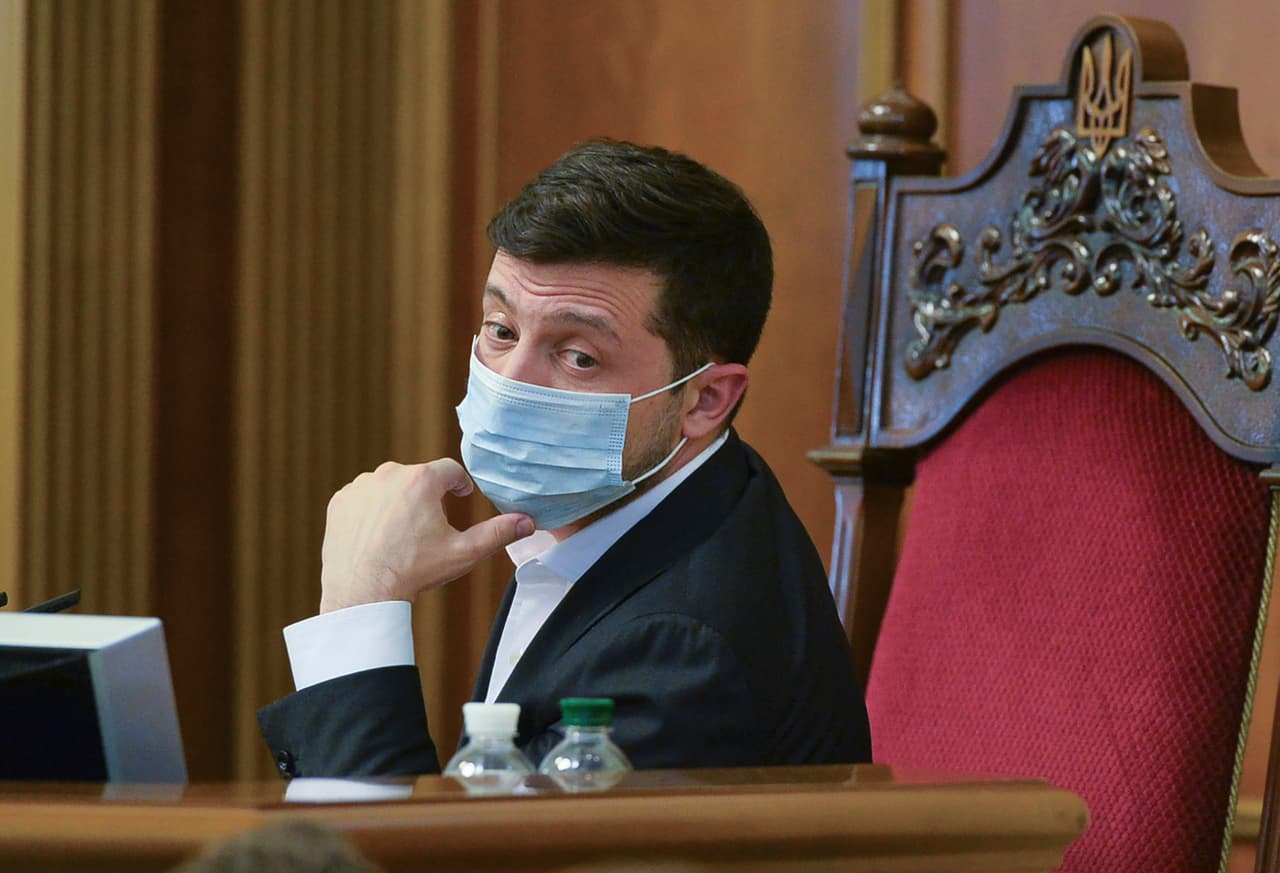 Volodymyr Zelenskiy, presidente de Ucrania, durante una sesión del parlamento en Kiev, el 31 de marzo.