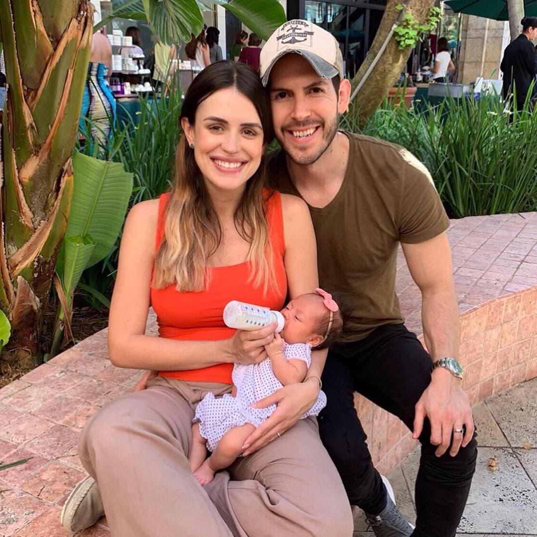 Carolina Sarassa y Andrés Chacón han formado una bella familia, la cual está más unida desde que llegó Chloé Sophia.