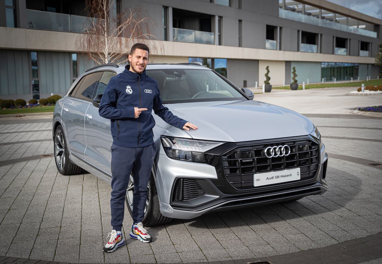 La nueva estrella del Real Madrid, 
<b>Eden Hazard</b>, escogió una Audi Q8 50 TDI color Plata Florete.