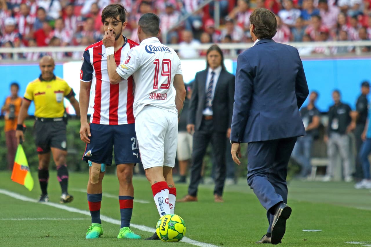 Rodolfo Pizarro y la indicación de Matías Almeyda: “Péguenle a Rubens Sambueza”