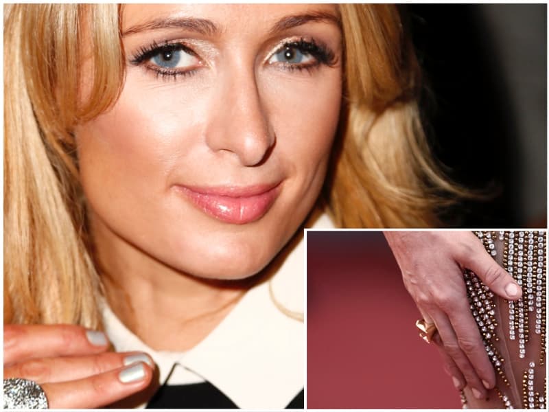 La socialité Paris Hilton en el desfile de Michael Costello durante la semana de la moda en Nueva York