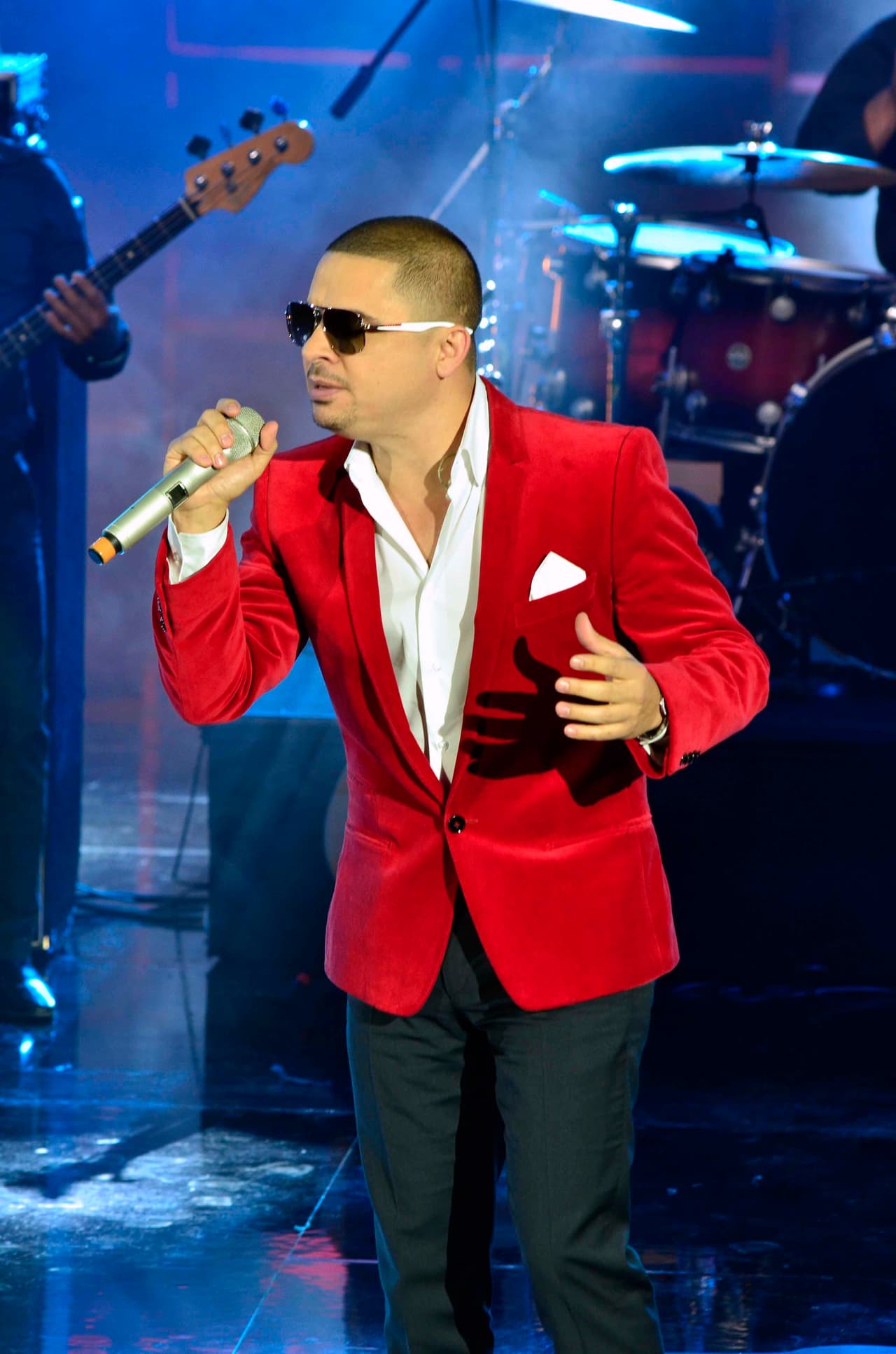 Hasta el momento, se sabe que Larry sigue en San Bernardino esperando su traslado a Newberry, el cual todavía podría tardar varios días más. E sheriff de ese lugar indicó que si Larry era llevado en un 'bus', recibiría el mismo trato que los demás presos y que el trámite podría tardarse entre una semana y dos, pues el camión hace varias paradas para recoger a otros presos.