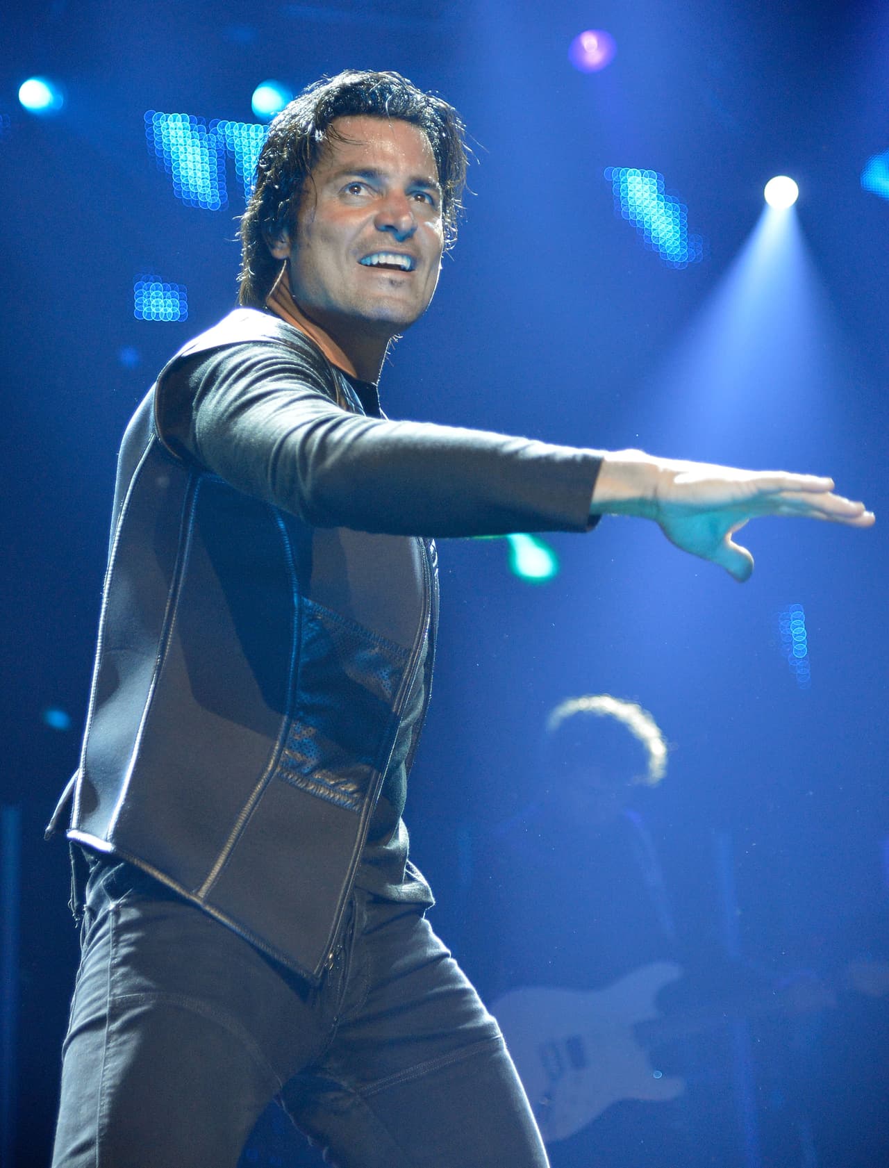 Por esa razón ha sido considerado como el 'Michael Jackson Latino', ¿qué opinas?