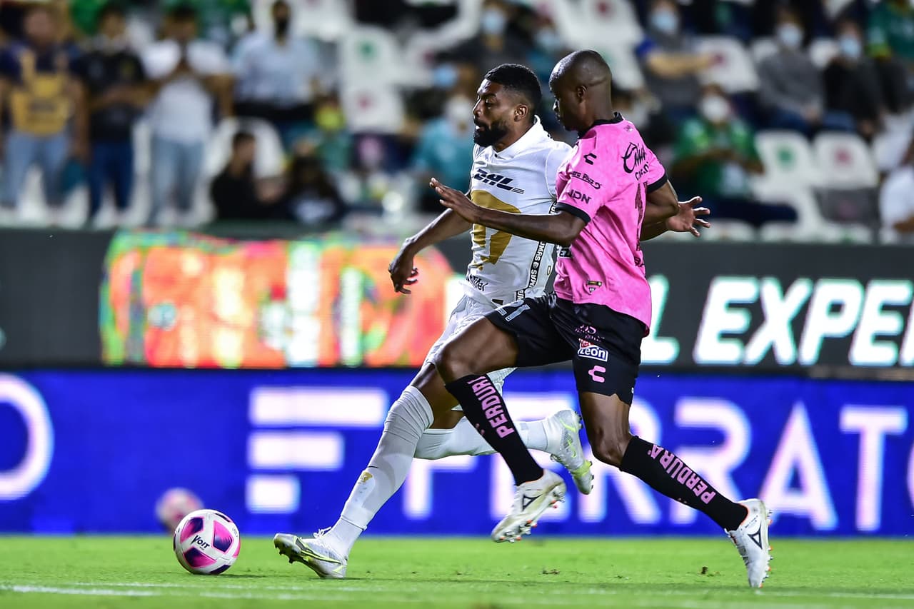 Juan Dinenno y Marco García hacen que Pumas brille de visita y vencen 1-2 a León.