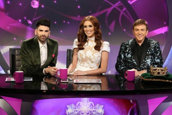 Una octava gala donde la hermandad reinó entre las seis chicas que quedan en la Mansión de la Belleza. Larry Hernández y Noel Schajris fueron los invitados de la noche y aunque pensábamos que todo era Peace and Love, llegó el momento de salvar y nominar: las chicas le dieron su voto a Catherine. Sin embargo, la sentenciadas de esta semana son las BFFs Geisha y Nathalia.