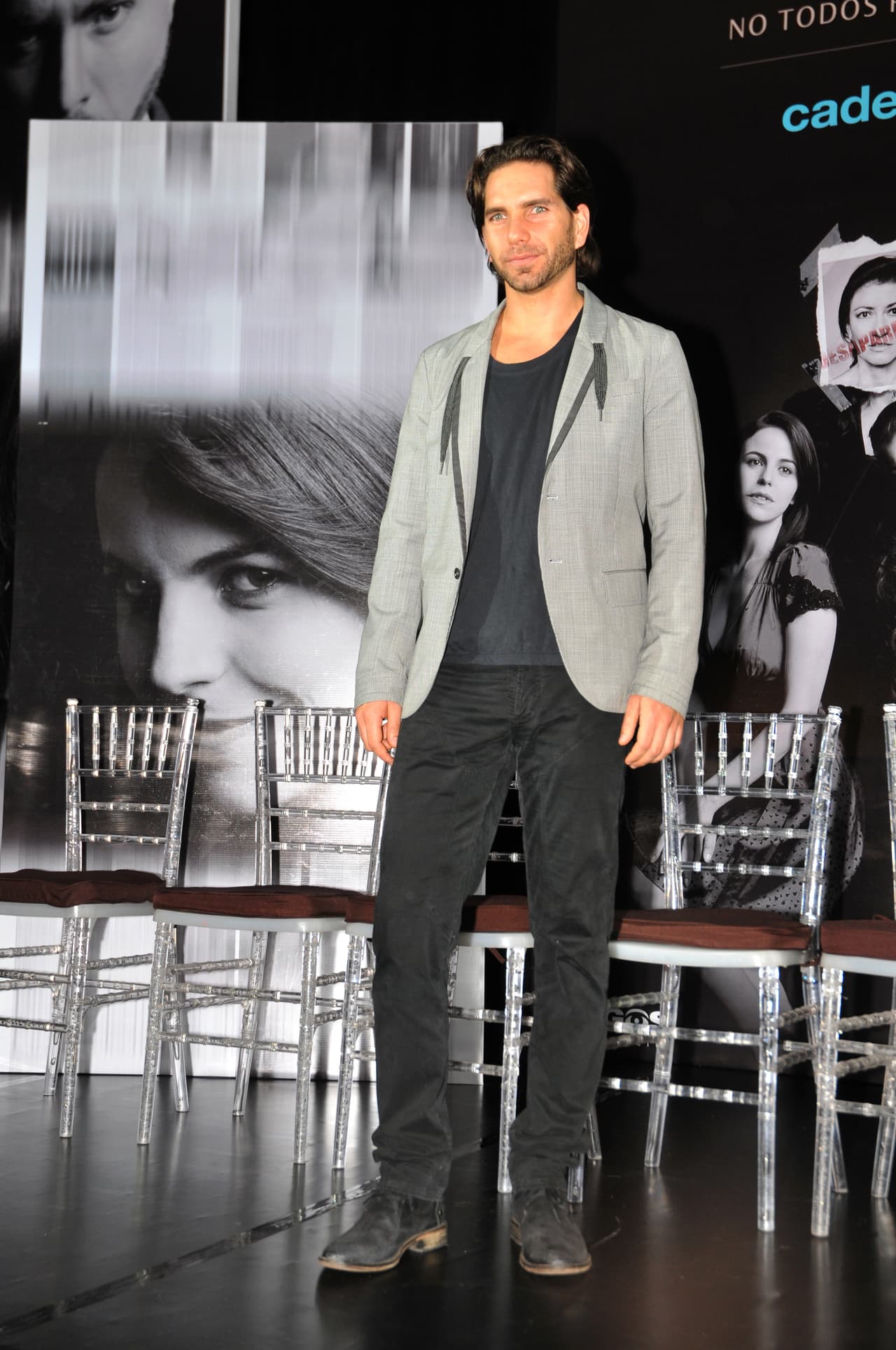 Arap es un actor que nació en Nairobi, Kenia, el 12 de marzo de 1980. Sin embargo, se nacionalizó como mexicano.