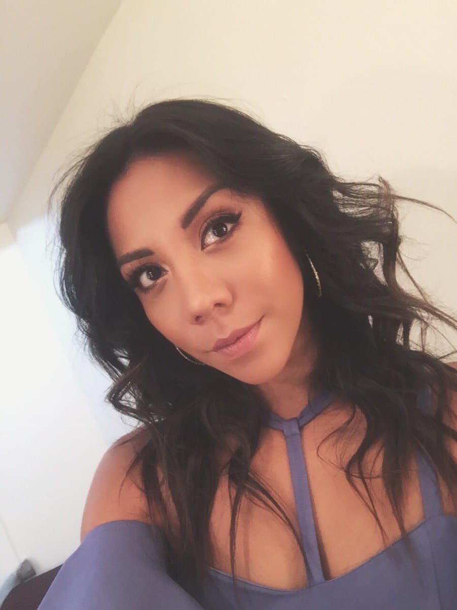 Él formará pareja con Michelle González, siendo este personaje su primera oportunidad importante dentro de la televisión mexicana.