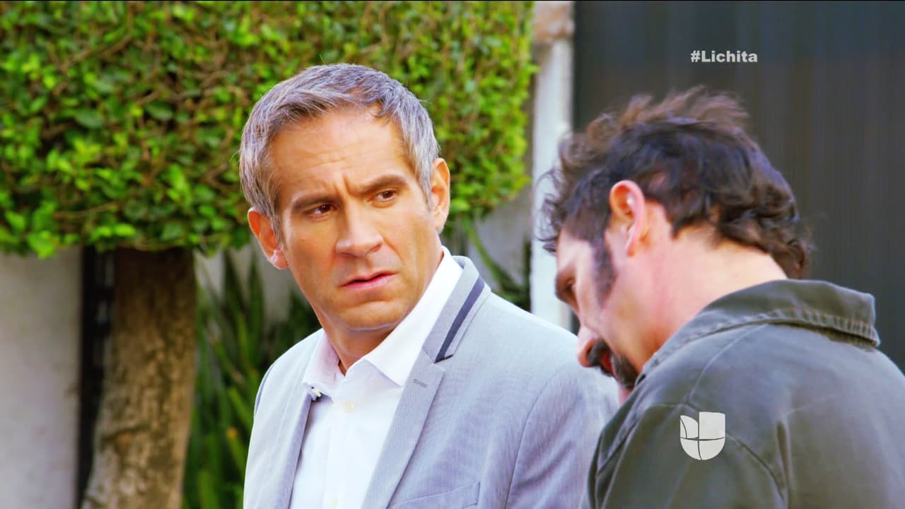 ¡Ohhh! Ya descubriste que Augusto logró envolver a Alicia en sus negocios.