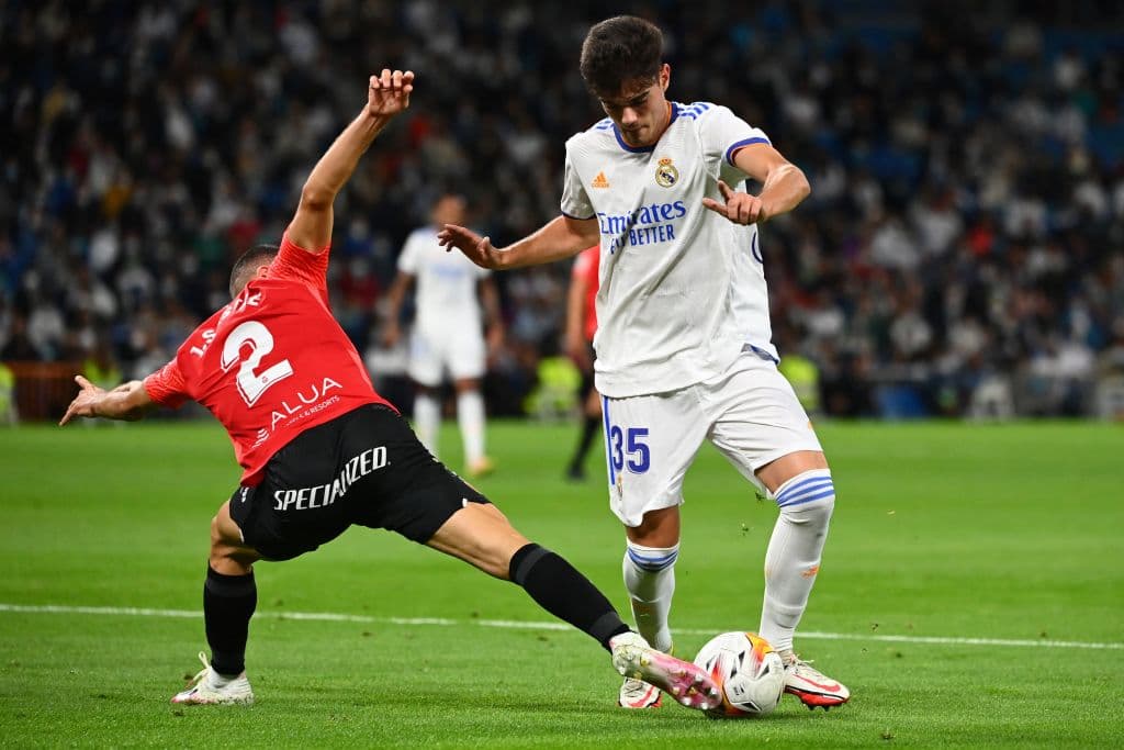 El Hat Trick de Marco Asensio, el doblete de Karim Benzema y el gol de Isco Alarcón le dan la victoria al Real Madrid 6-1 sobre el Mallorca.