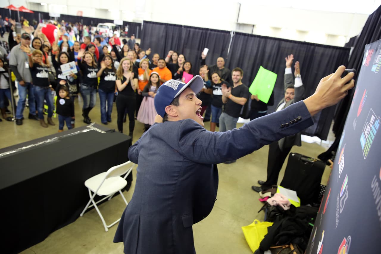 Miles disfrutaron de sabrosos tamales y la grata presencia de Alejandró Chabán