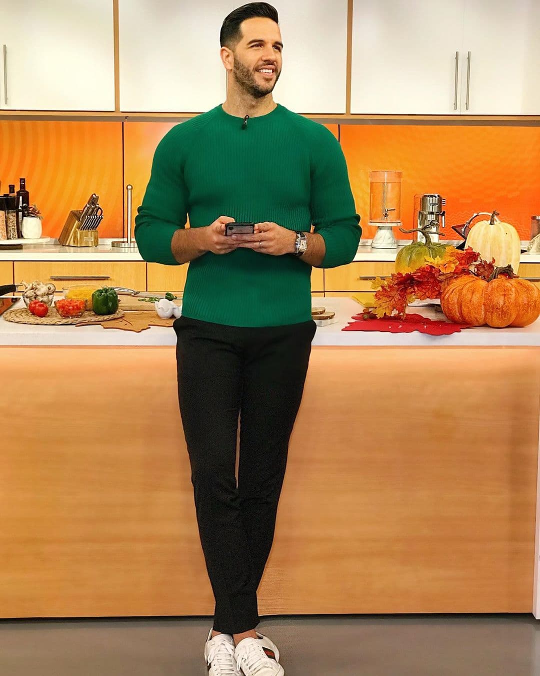 El conductor venezolano no solo tiene buen gusto al vestir sino también es carismático, sencillo y noble.