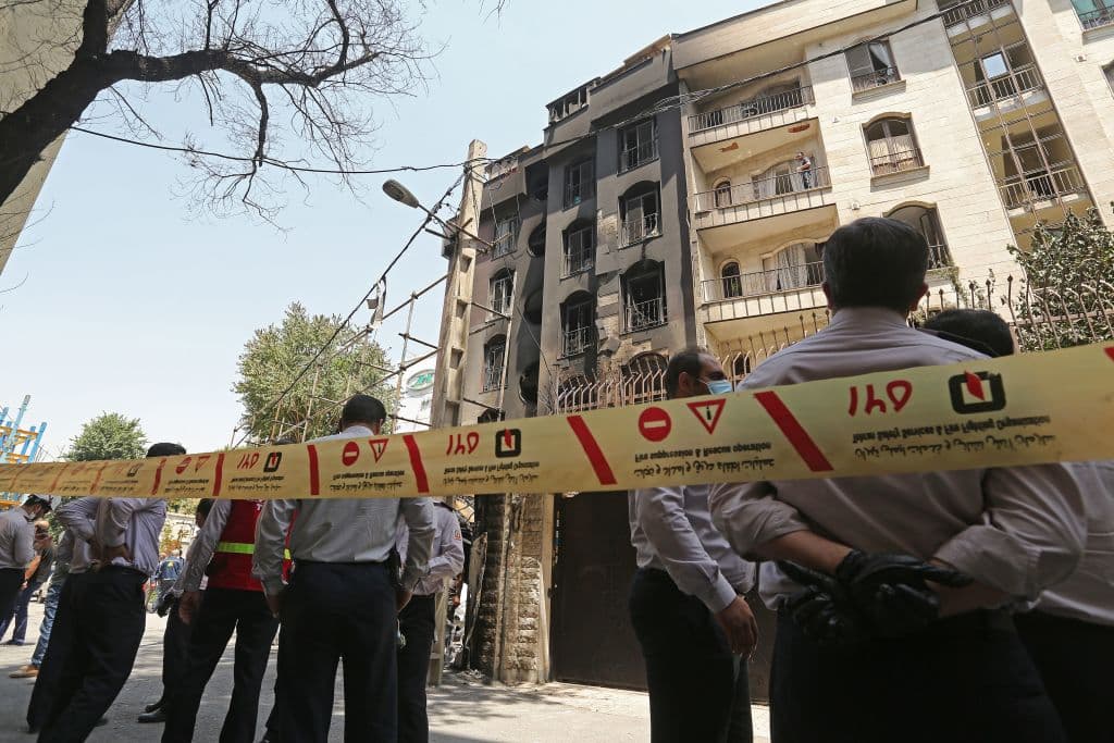 Sus propios padres lo apuñalaron y descuartizaron. ¿El motivo? Estaba soltero