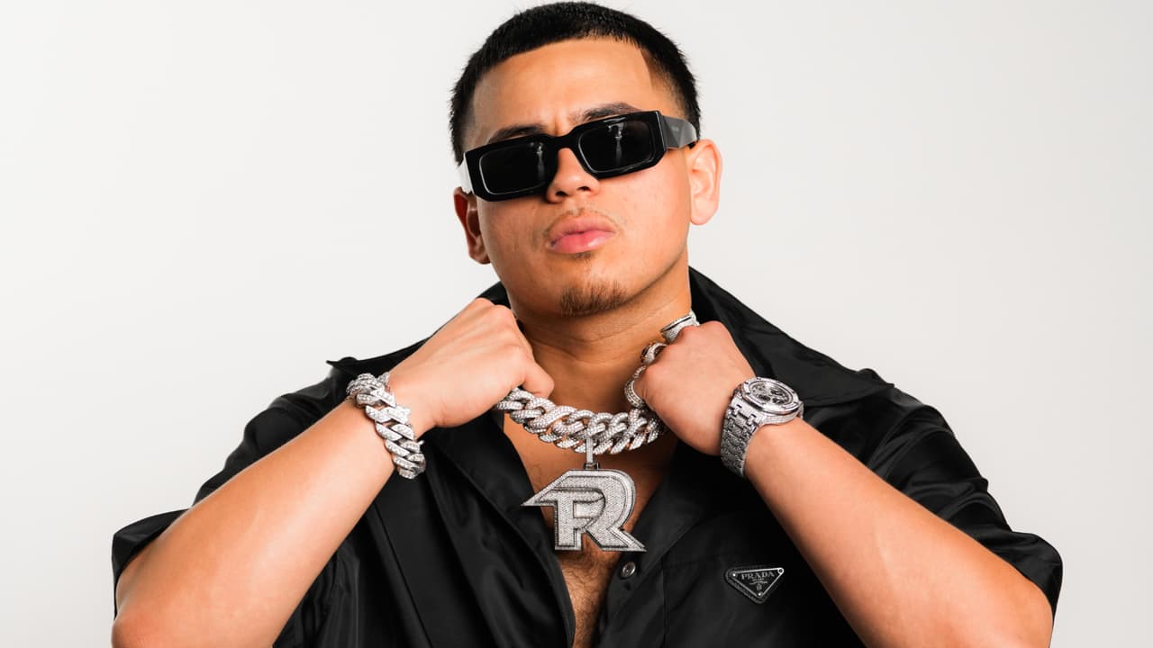 Fuerza Regida nominada a Artista Global Latino Del Año en Latin AMAs 2024