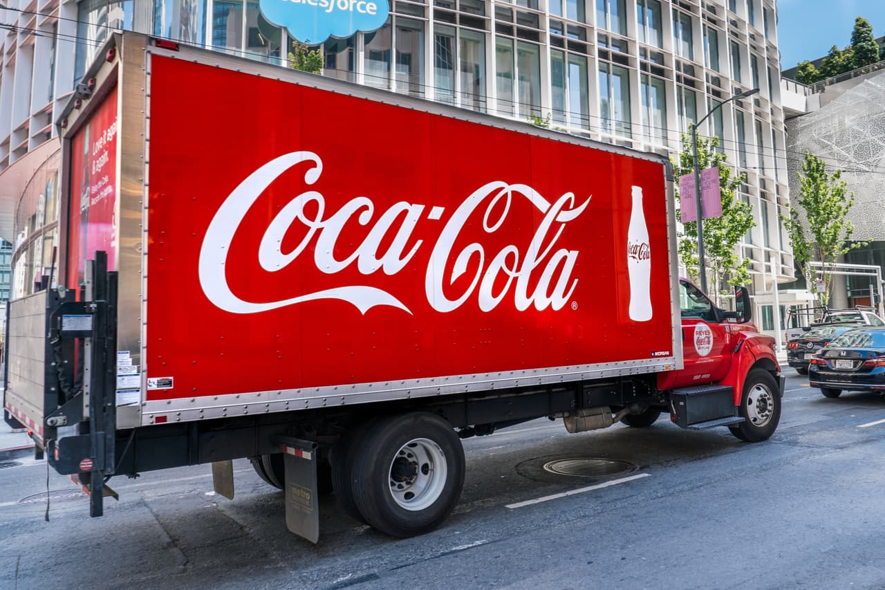 <b>Puesto 3. Coca-Cola</b>
<br>
<br>El gigante de las gaseosas ha pagado 202,442,800 millones por 51 anuncios. Transmitieron 2,242 segundos en 29 ediciones del Super Bowl.