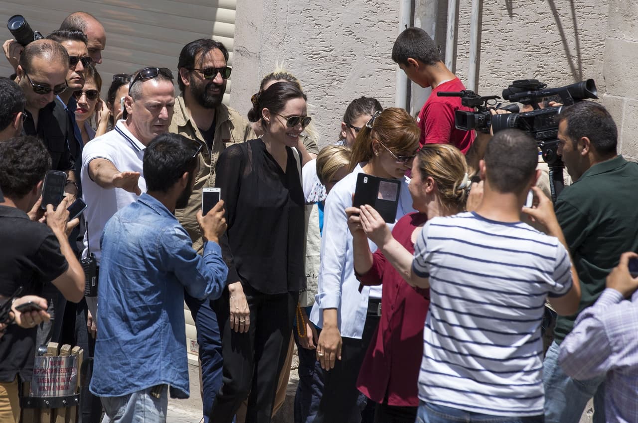 La gente adora saber que Angie siempre está ahí para apoyar.