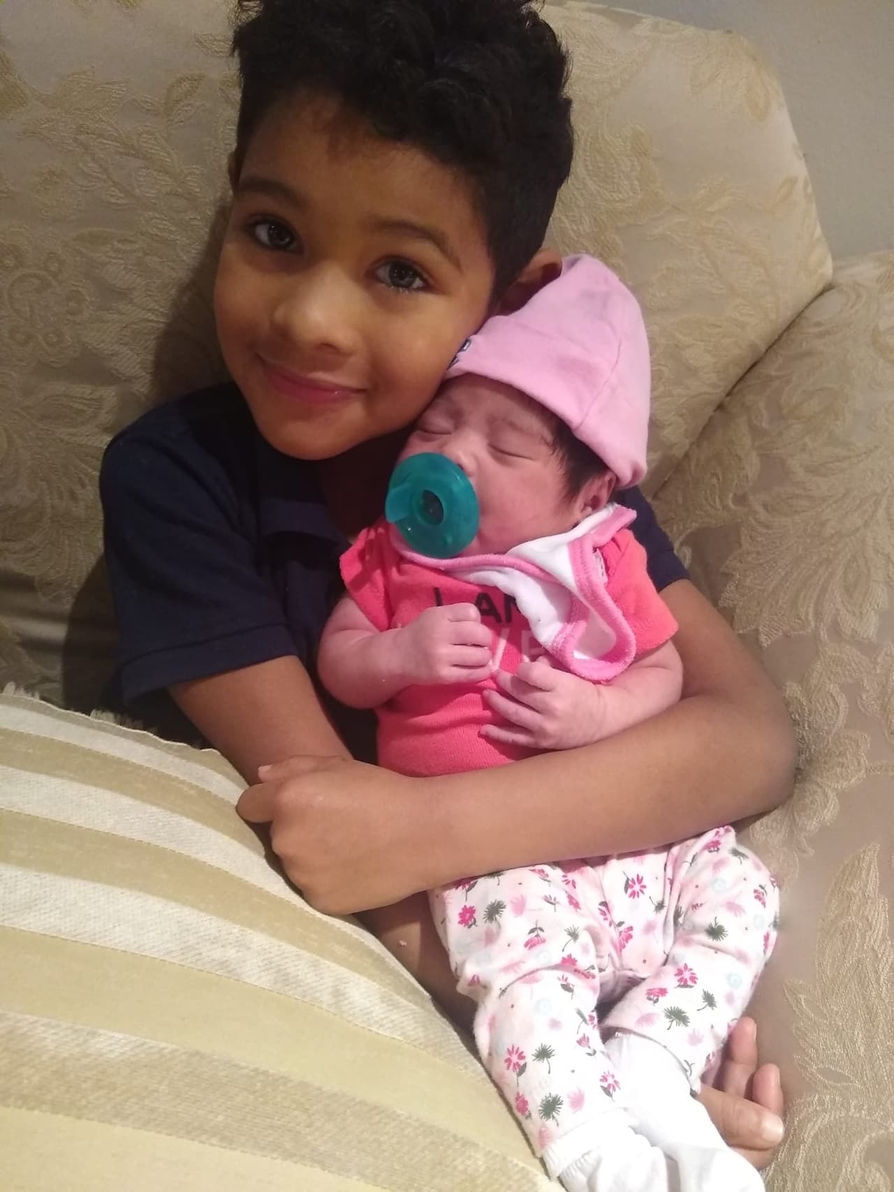 Mariah Ventura nos compartió la ternura de sus pequeños hijos. 
<br>