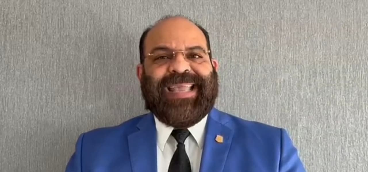 El abogado Félix Portes comparte la opinión de muchas personas en la comunidad al asegurar que Furcal solo actuó en legítima defensa,
<b> tras ser “víctima de violencia de género, antes de cometer el hecho”. </b>
<br>