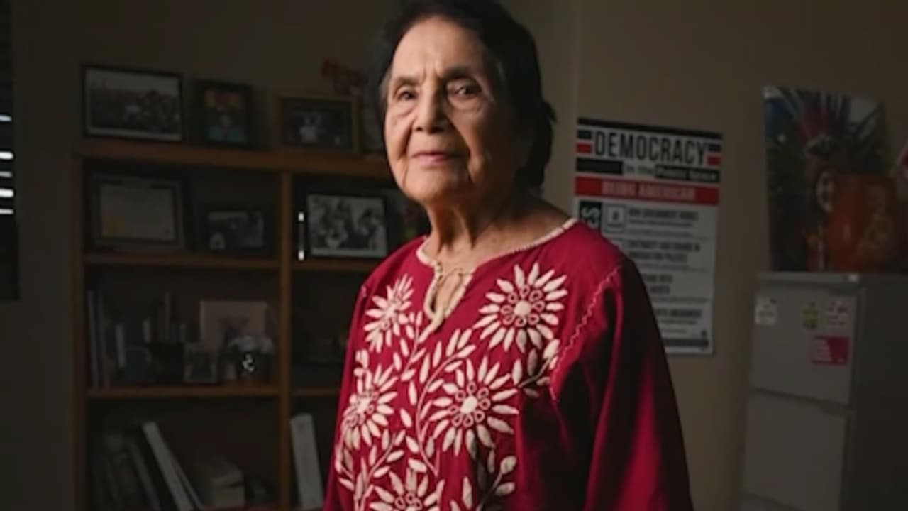 “Ella nunca se rajó”: comunidad recuerda a Dolores Huerta y la fuerza con la que enfrentó la lucha que marcó su vida